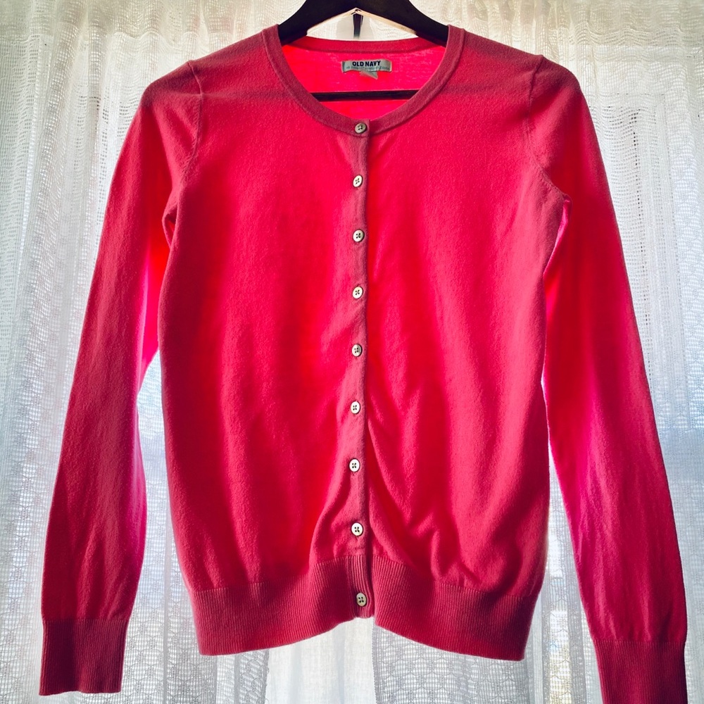 Old Navy pink cardigan